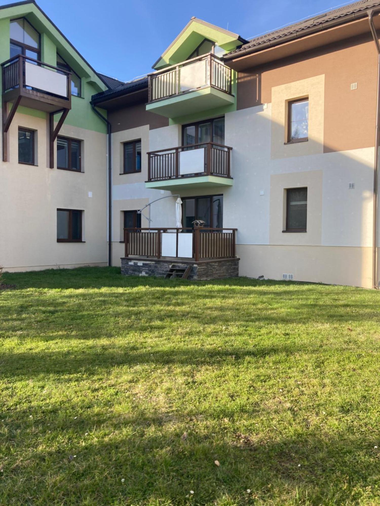 Repose Residence Липтовски-Микулаш Экстерьер фото